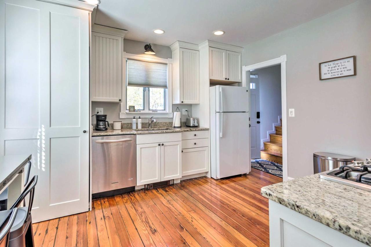 Mystic Refuge With Patio Less Than 1 Mi To Downtown! المظهر الخارجي الصورة